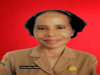 KESIA MARIA RUMBIAK, SE